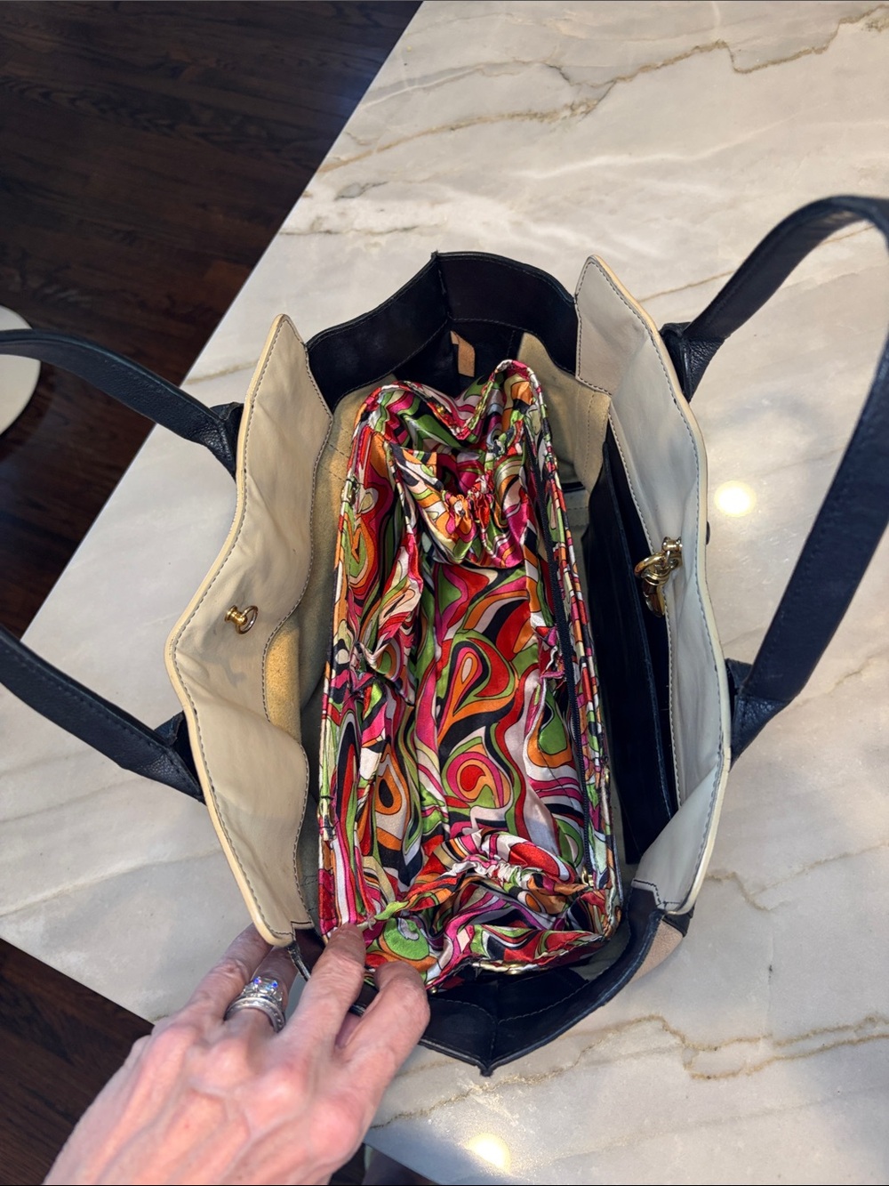 Chloe Cream and Black Colorblock Top Handle Leather Tote - Picture 15 of 15